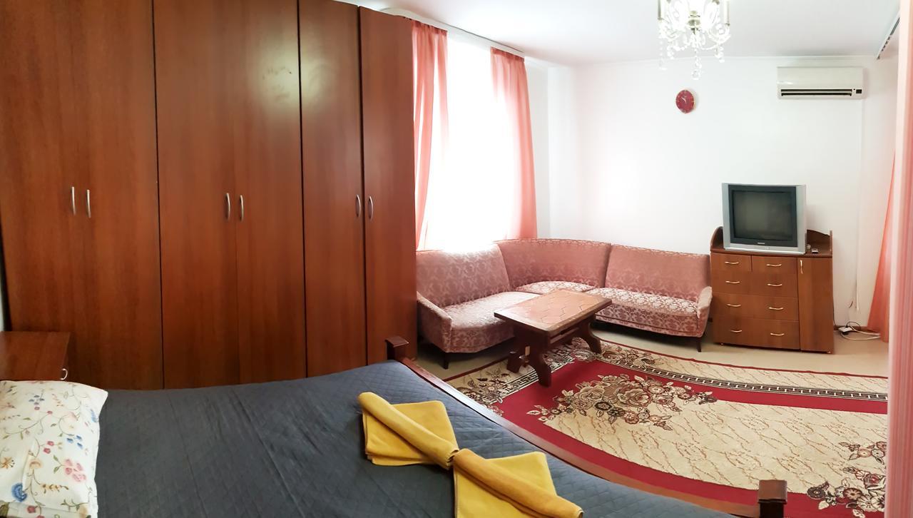 Perlyna Podillyа Hotel Sataniv Bagian luar foto