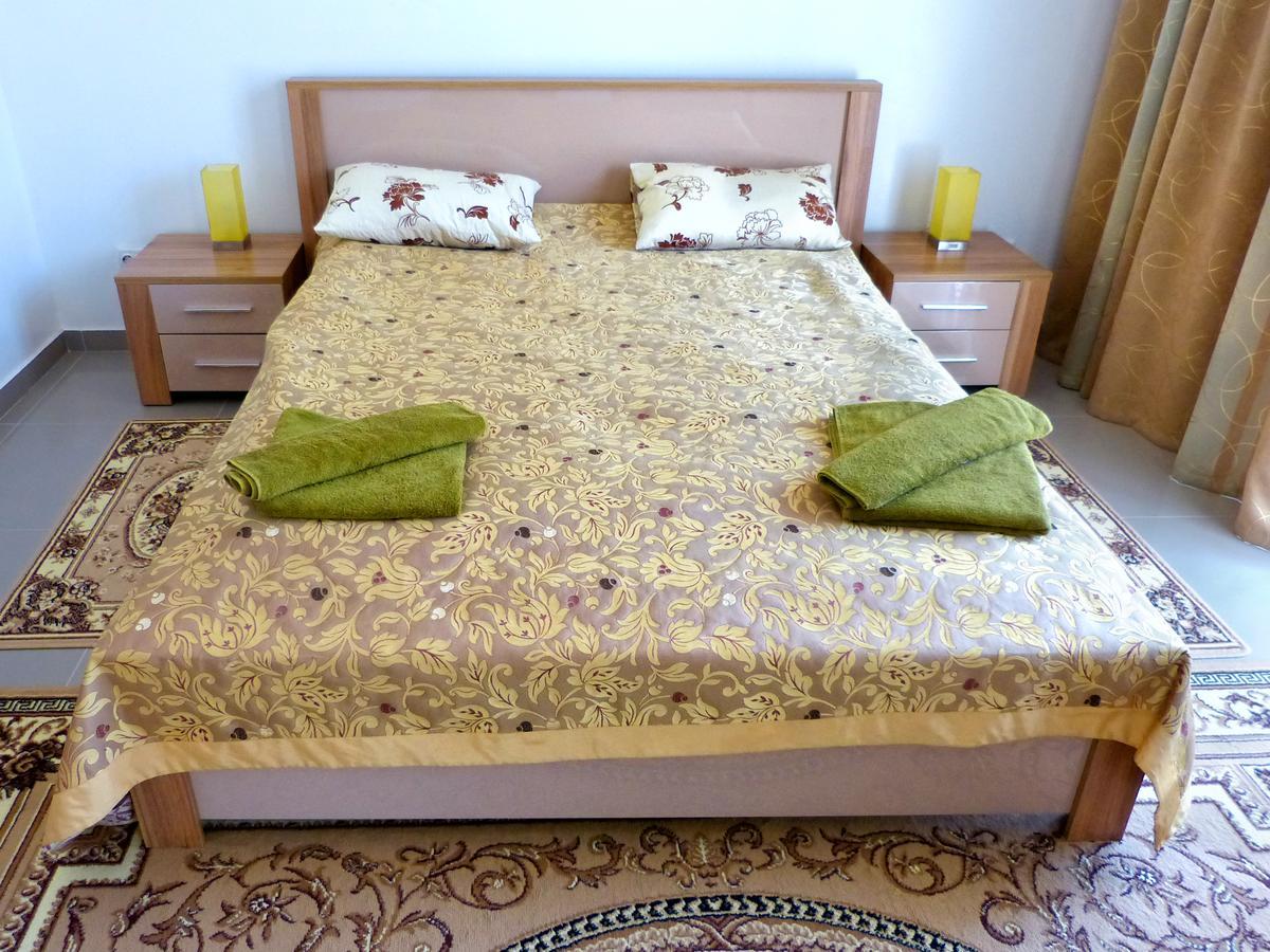 Perlyna Podillyа Hotel Sataniv Bagian luar foto