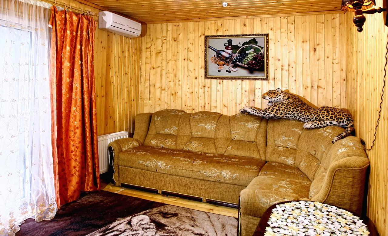 Perlyna Podillyа Hotel Sataniv Bagian luar foto