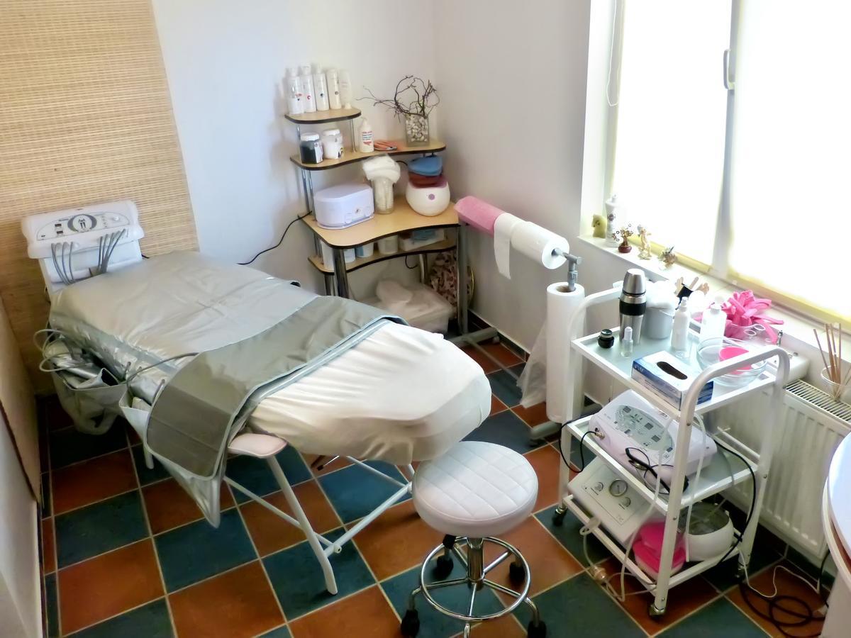 Perlyna Podillyа Hotel Sataniv Bagian luar foto